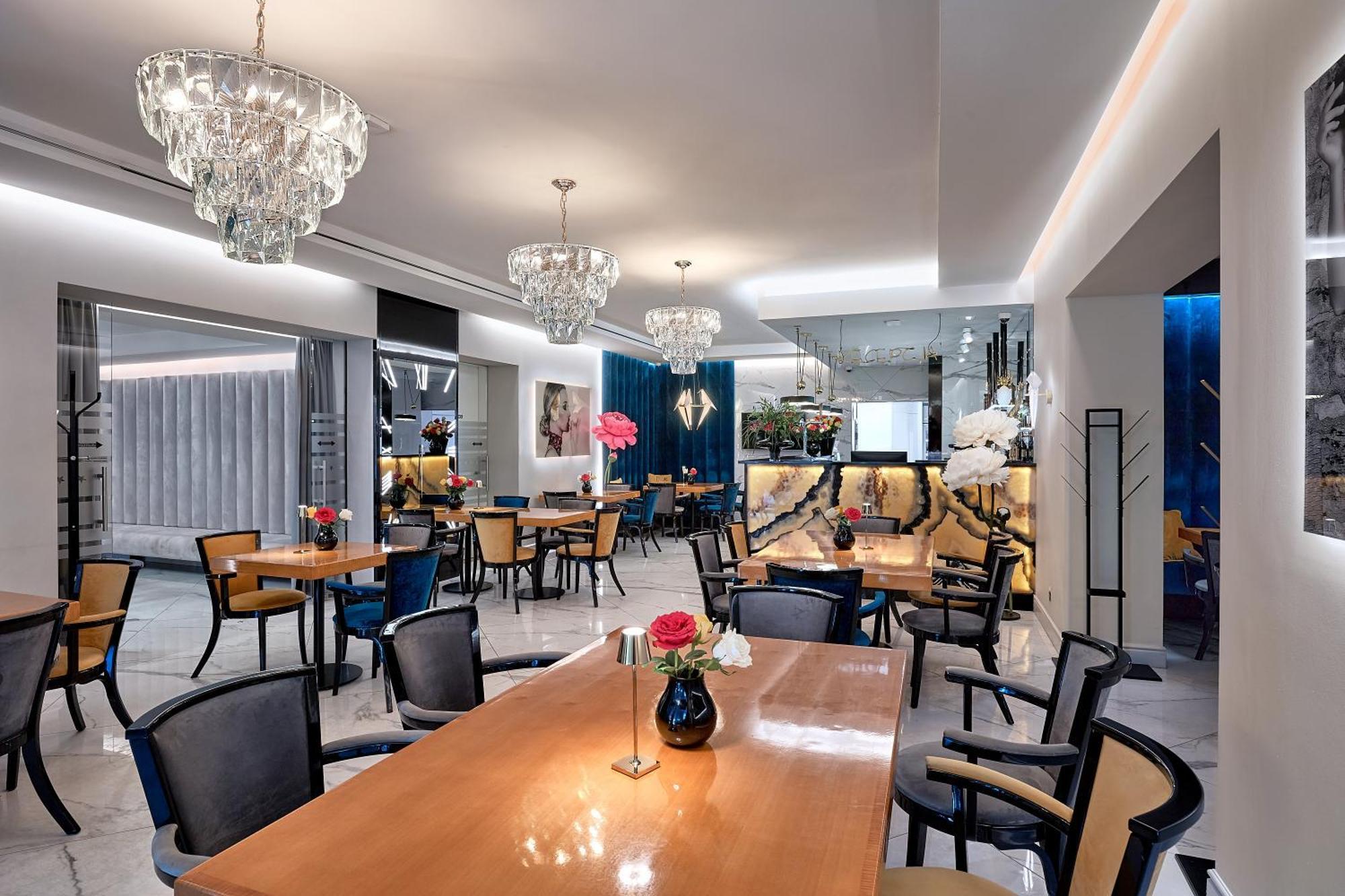 Maria Hotel