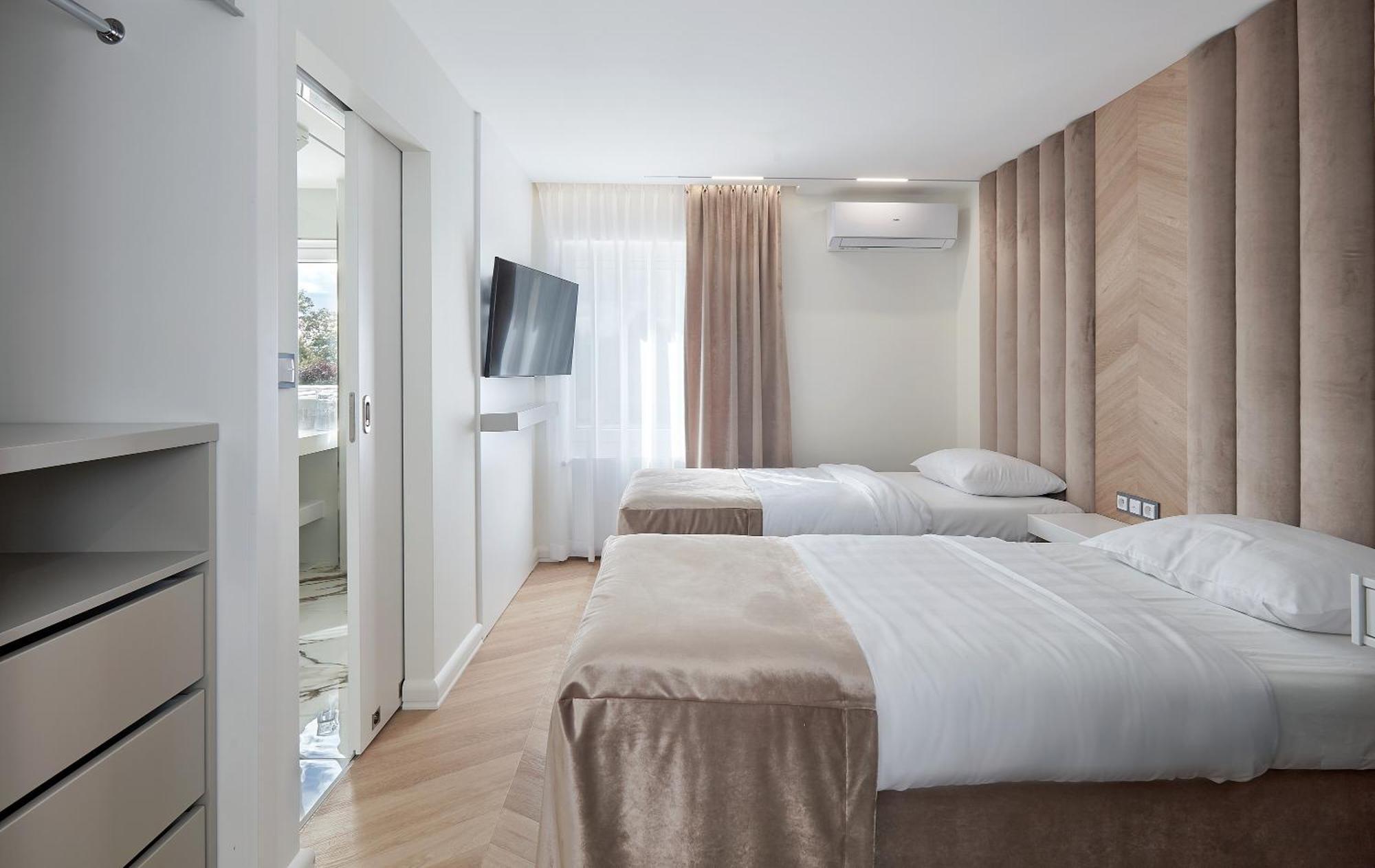 Maria Hotel